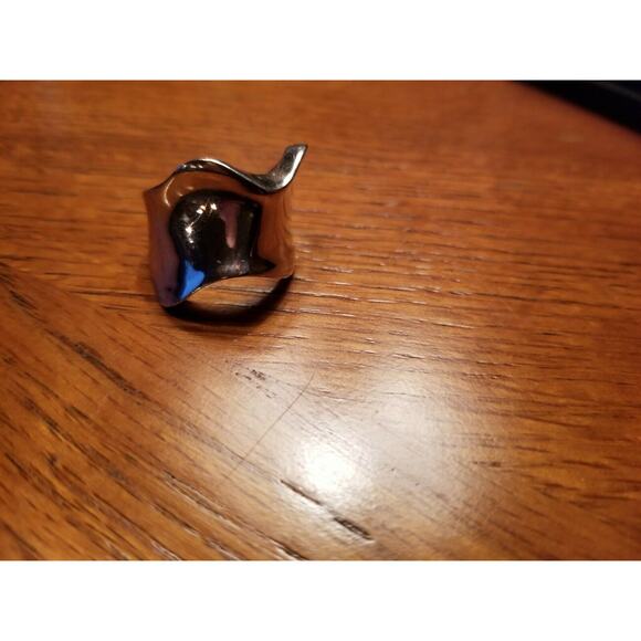 Wave sterling silver ring size 7.5 J100324 - Picture 3 of 4